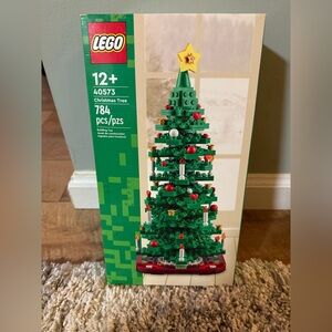 LEGO Christmas Tree Building Set 40573. New
